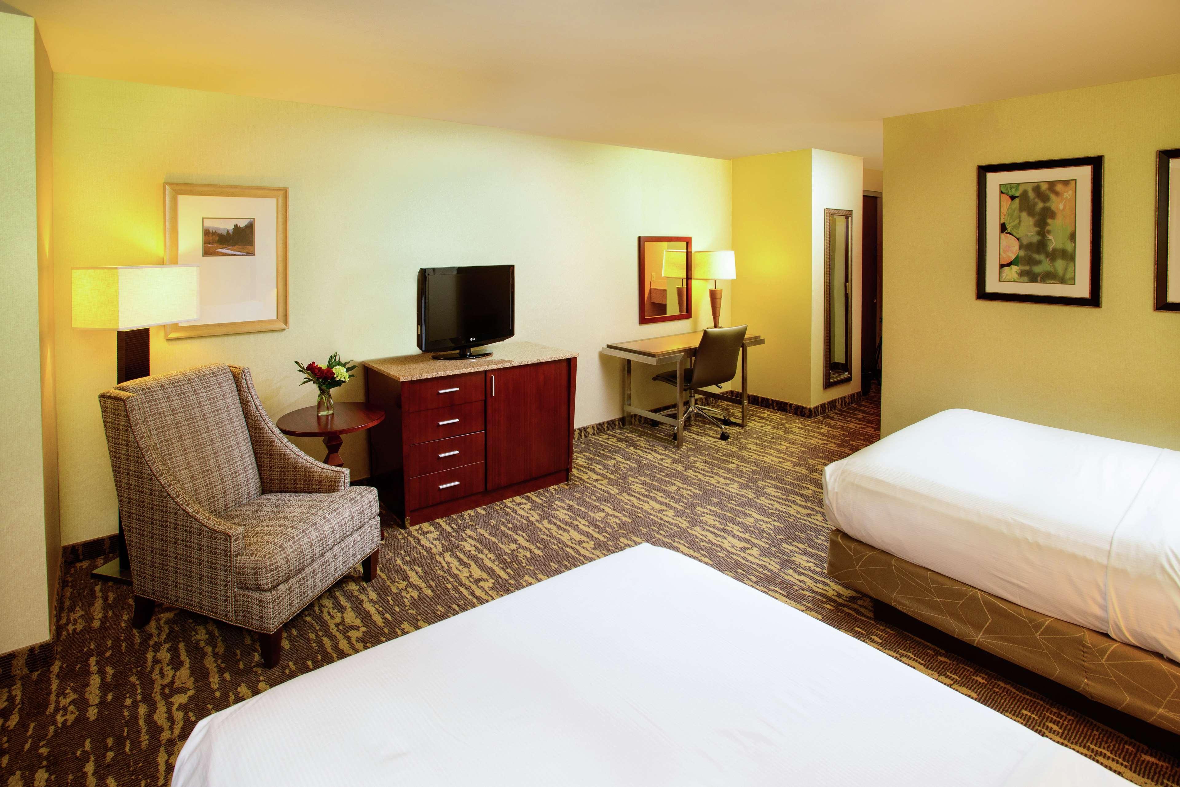 Doubletree By Hilton Rochester - Mayo Clinic Area Exterior foto