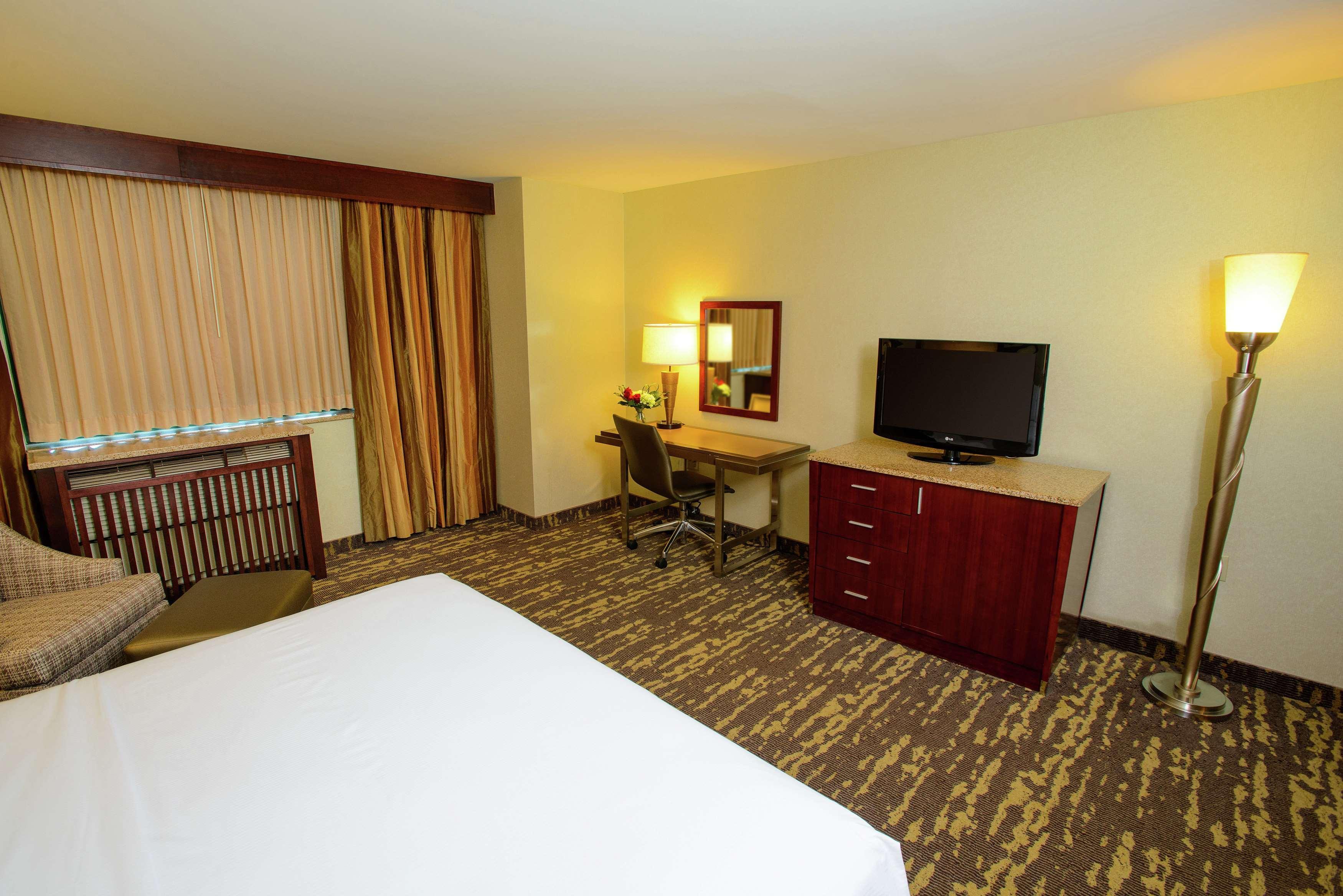 Doubletree By Hilton Rochester - Mayo Clinic Area Exterior foto