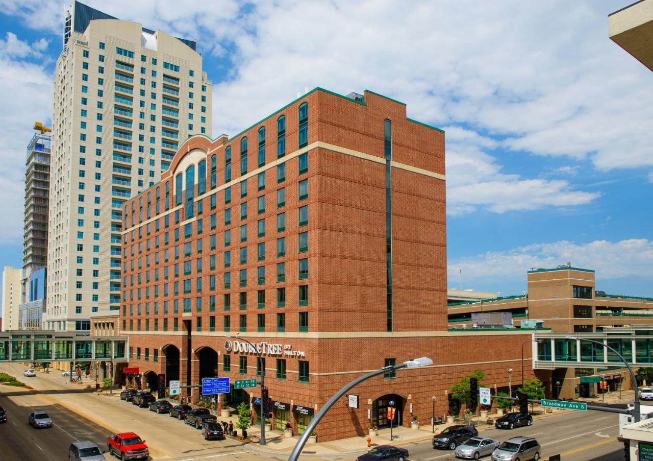 Doubletree By Hilton Rochester - Mayo Clinic Area Exterior foto