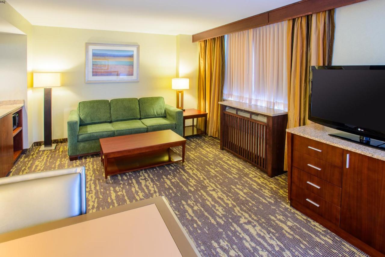 Doubletree By Hilton Rochester - Mayo Clinic Area Exterior foto